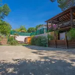A 200m De La * Sainte-Maxime
